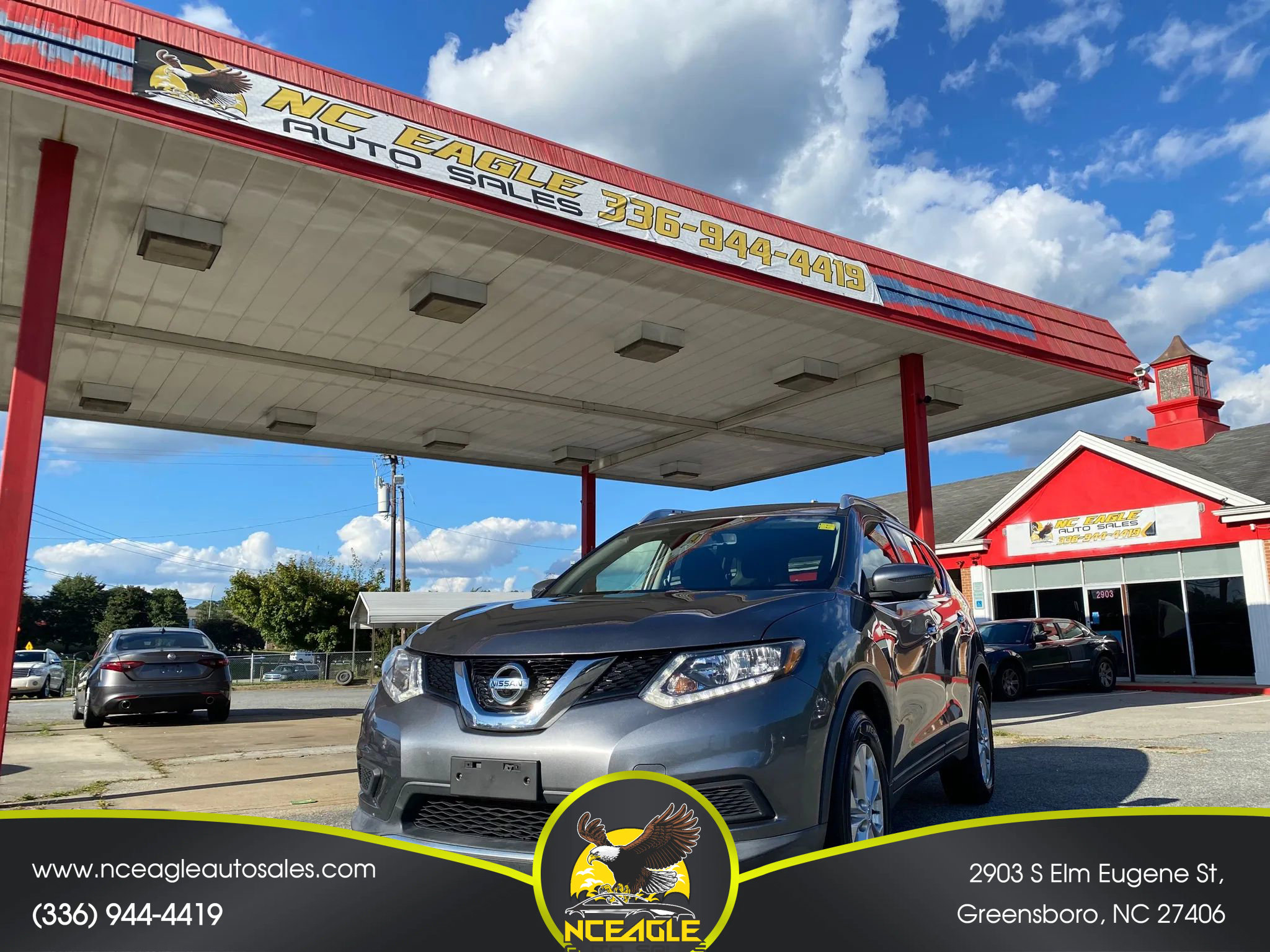 Used 2016 Nissan Rogue SV w/ SV Premium Package image 2
