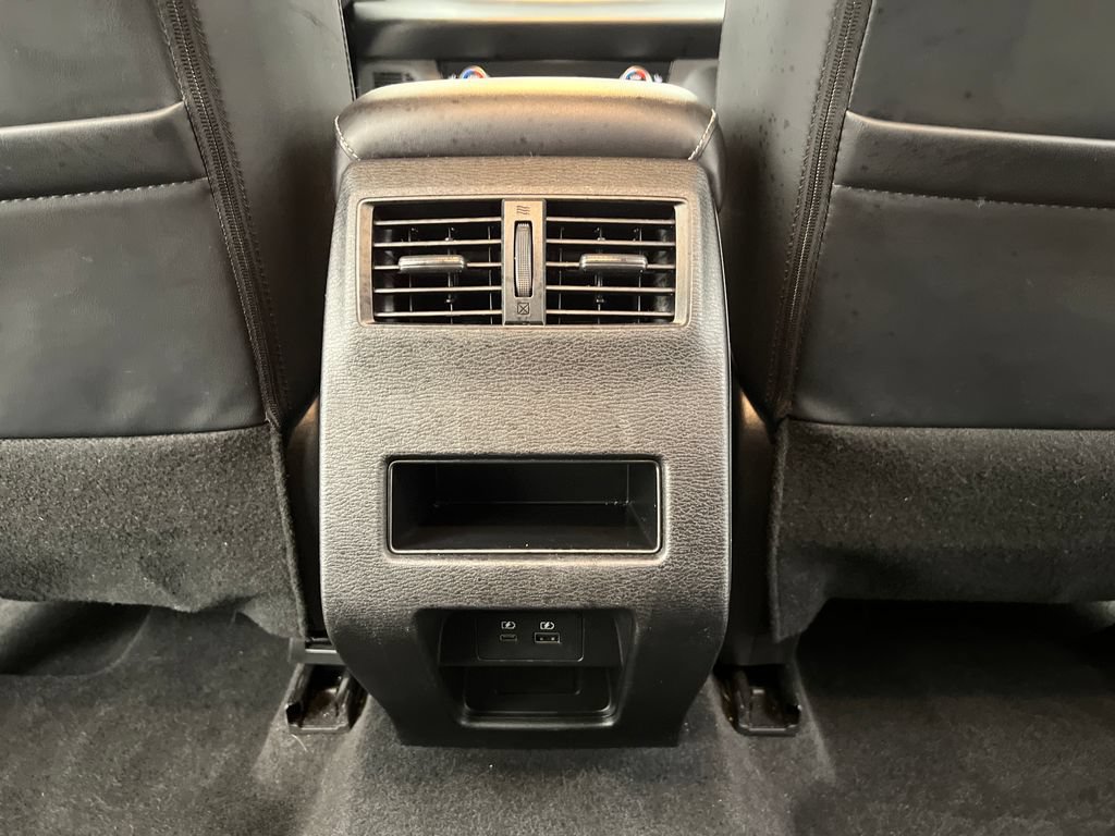 Used 2024 Mitsubishi Outlander SE AWD/4WD image 26