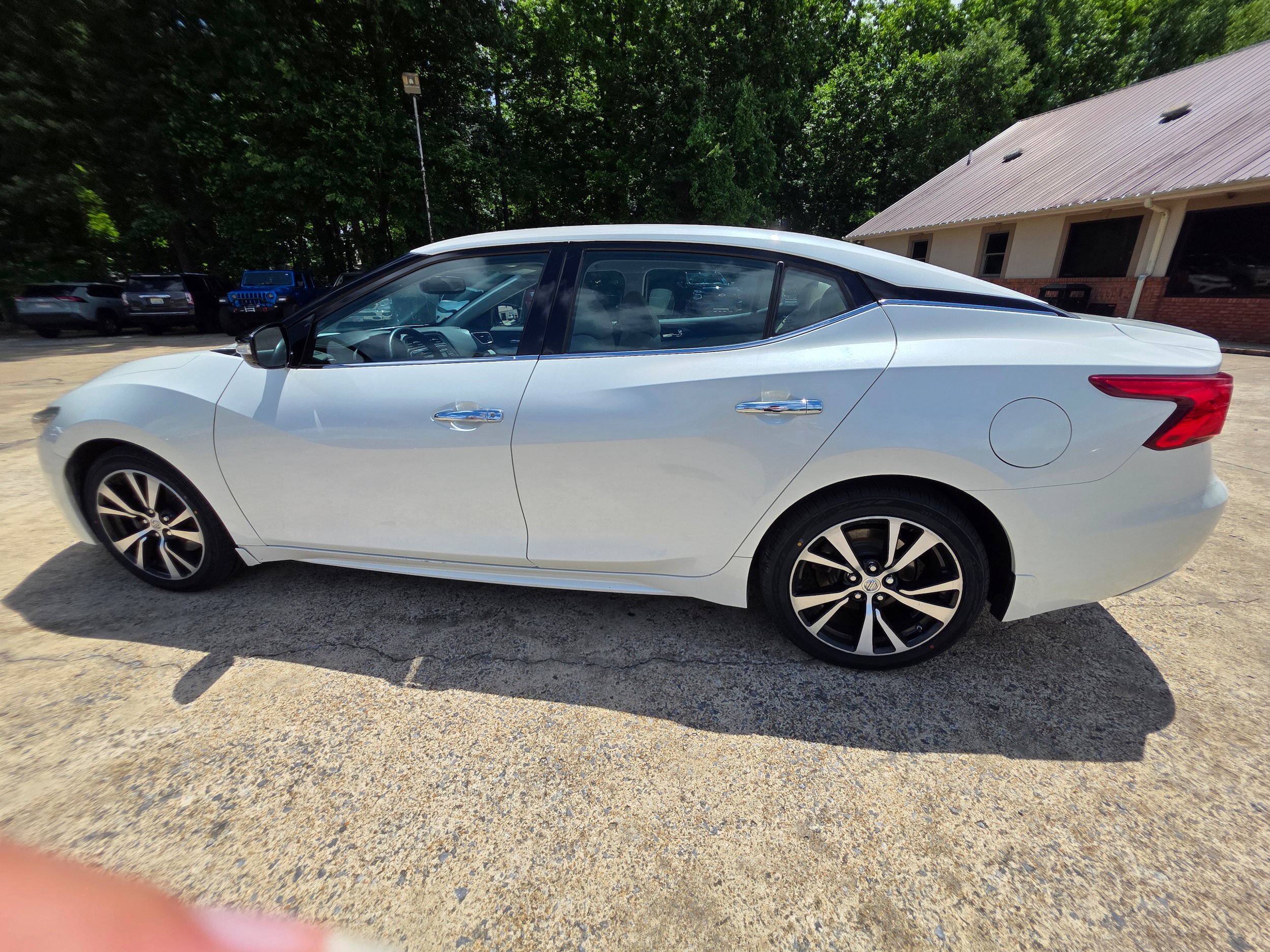 Used 2018 Nissan Maxima 3.5 SV FWD image 8
