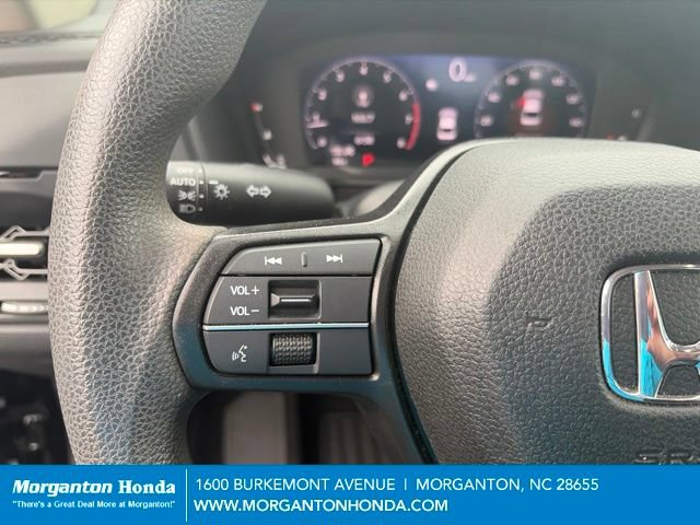 Used 2024 Honda Accord EX image 18