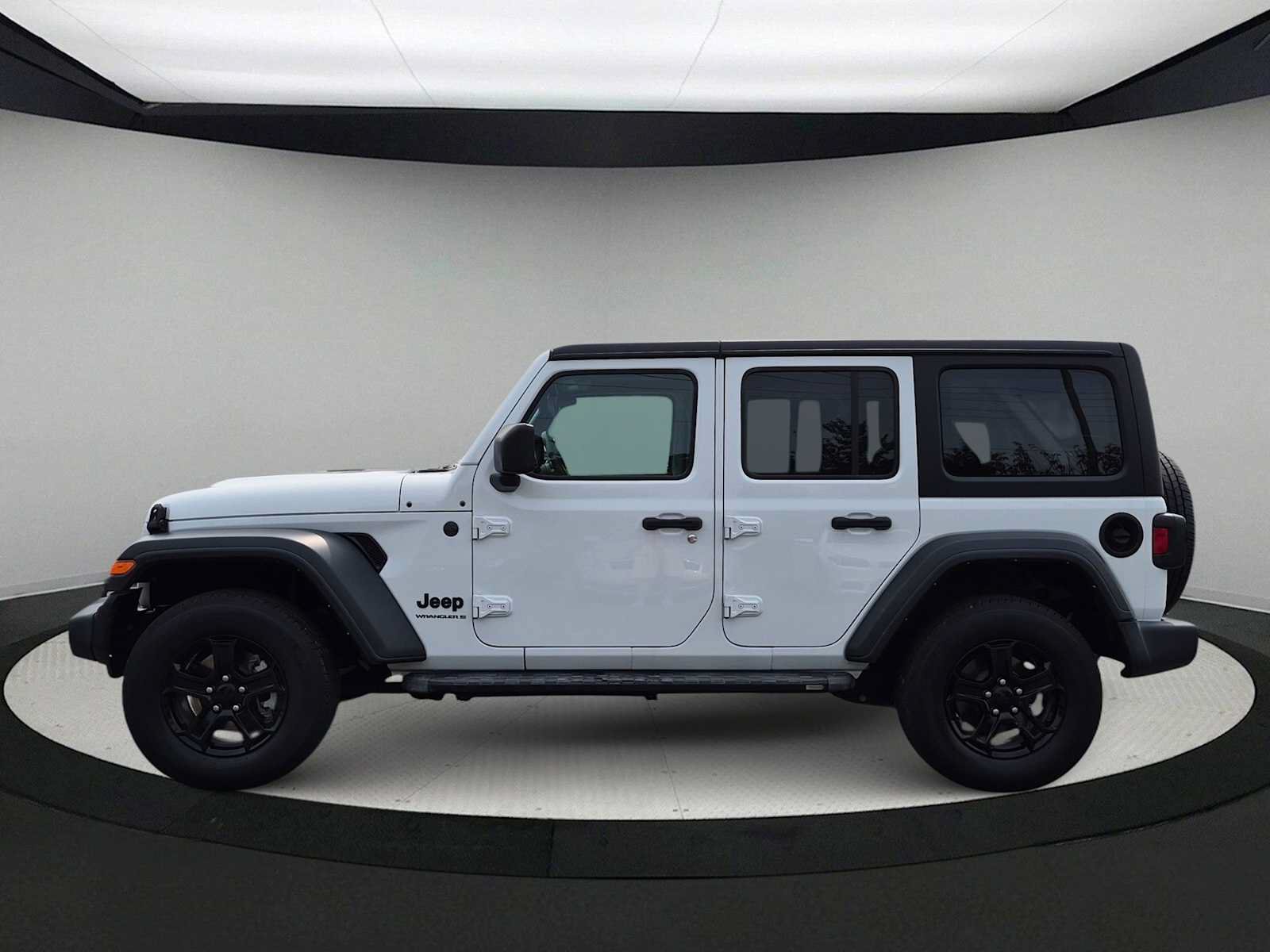 Used 2023 Jeep Wrangler Unlimited Sport AWD/4WD image 5