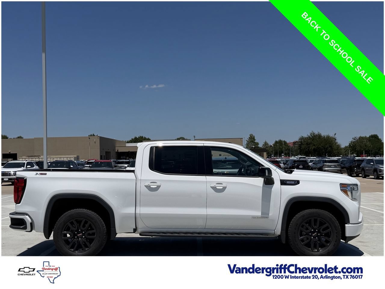 Used 2021 GMC Sierra 1500 Elevation w/ Preferred Package AWD/4WD image 3