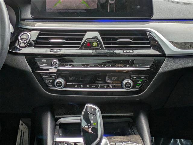 Used 2022 BMW 530i w/ Premium Package image 19