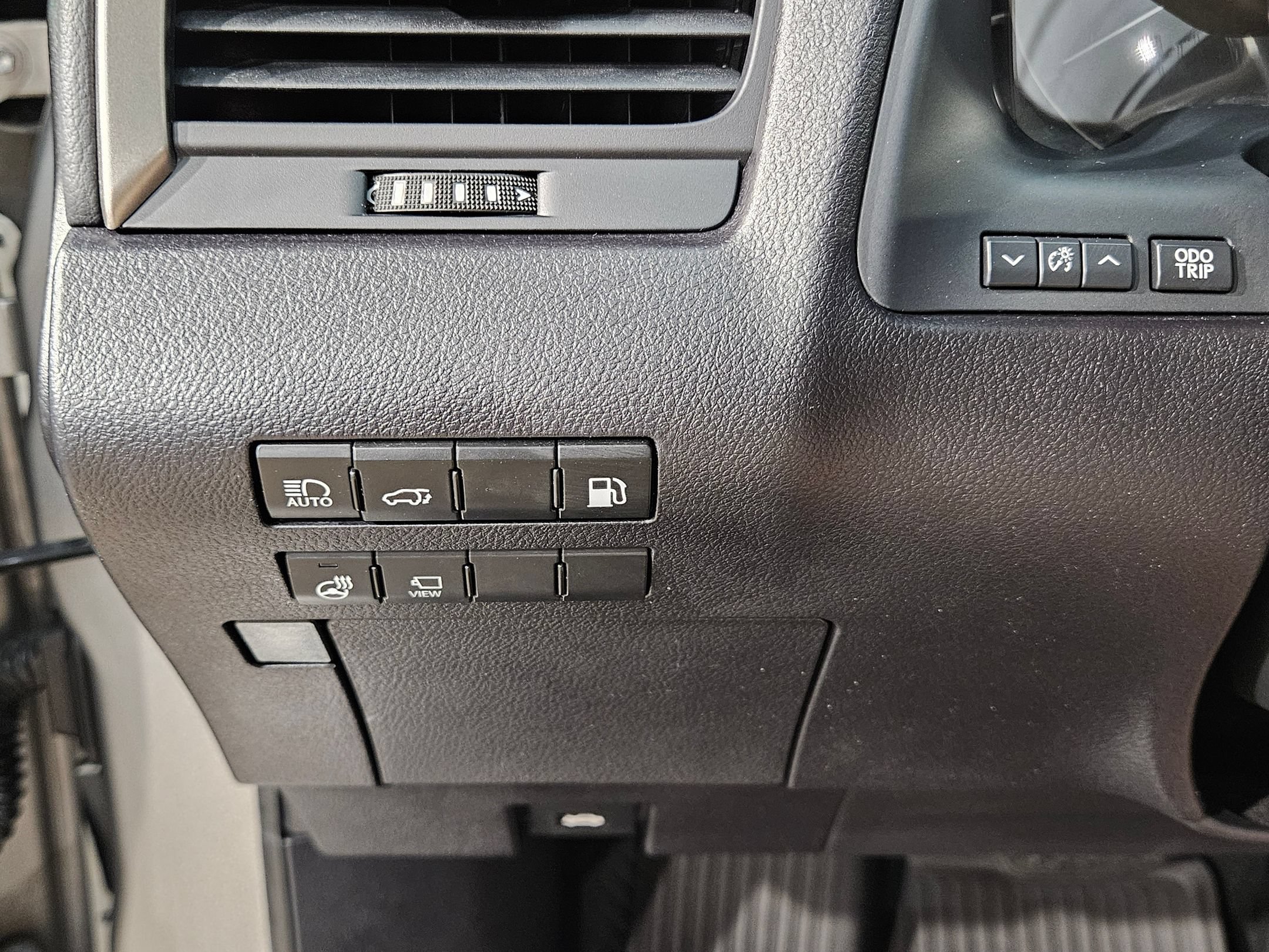 Used 2022 Lexus RX 450h AWD w/ Premium Package image 26