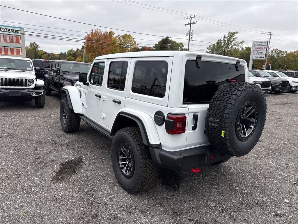 New 2027 Jeep Wrangler Unlimited Rubicon AWD/4WD image 3