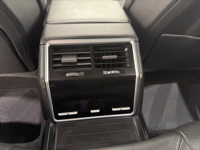 Used 2018 Porsche Panamera 4 image 24