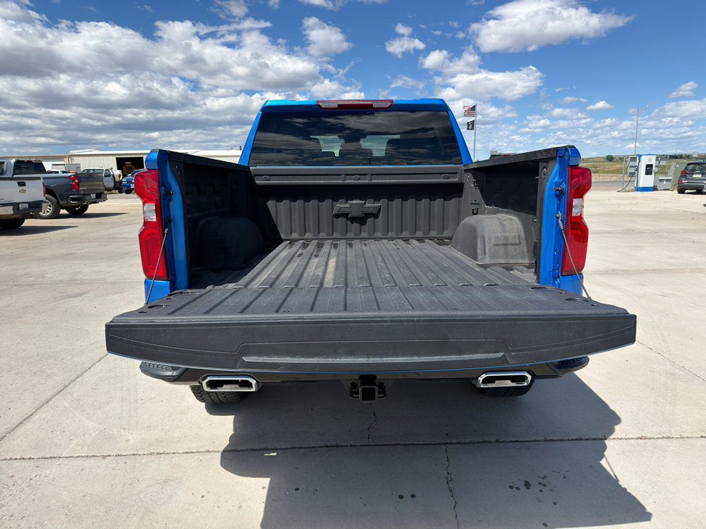 Used 2025 Chevrolet Silverado 1500 LT Trail Boss w/ Protection Package AWD/4WD image 5