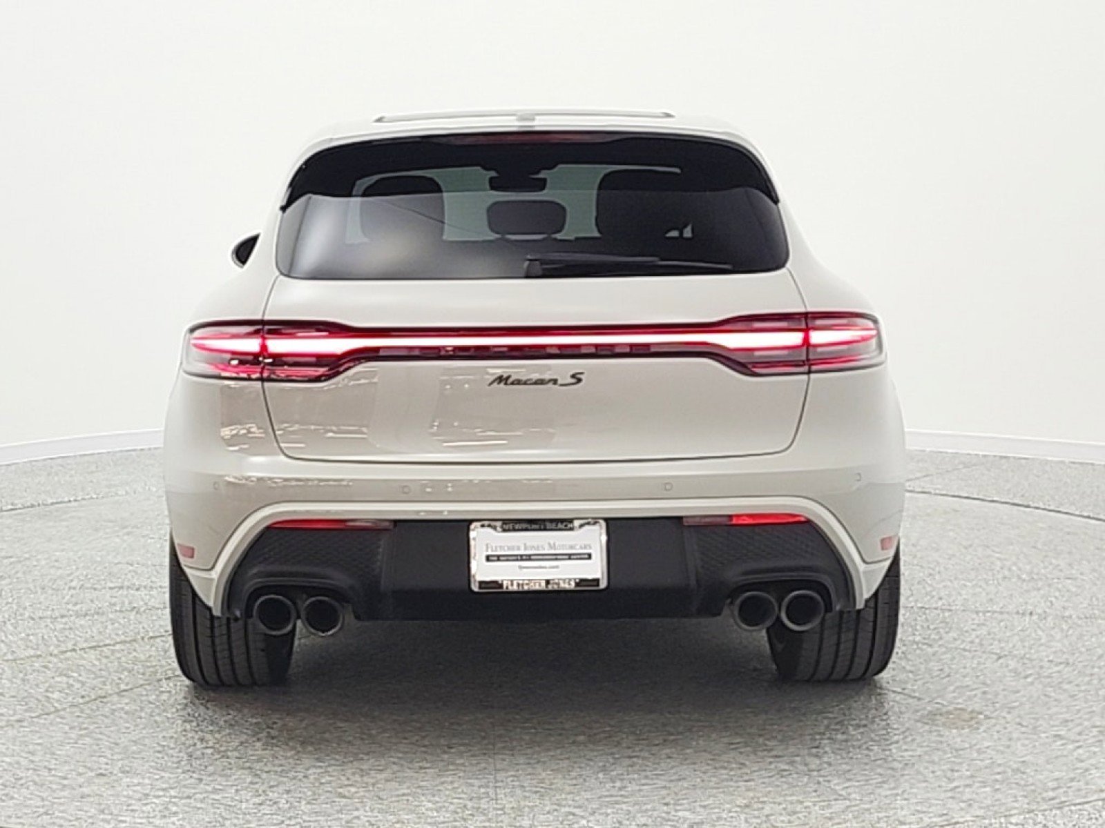 Used 2023 Porsche Macan S image 6