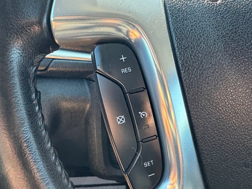 Used 2015 Chevrolet Traverse LT AWD/4WD image 15