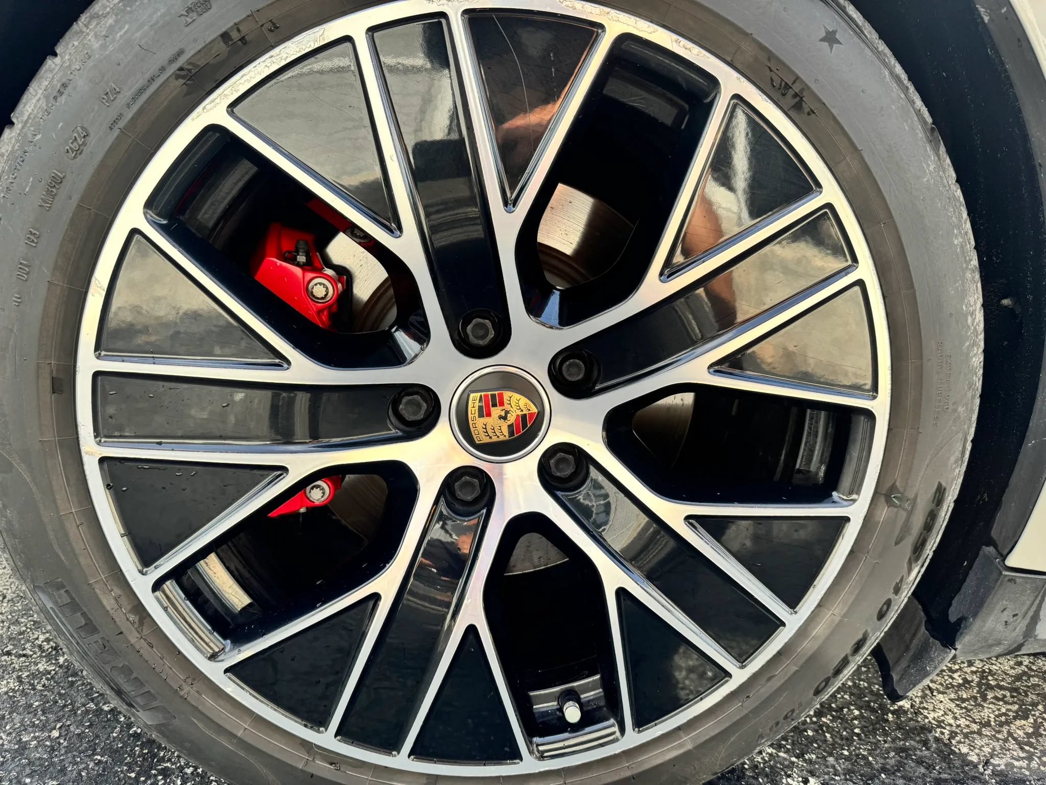Used 2021 Porsche Taycan 4S AWD/4WD image 19