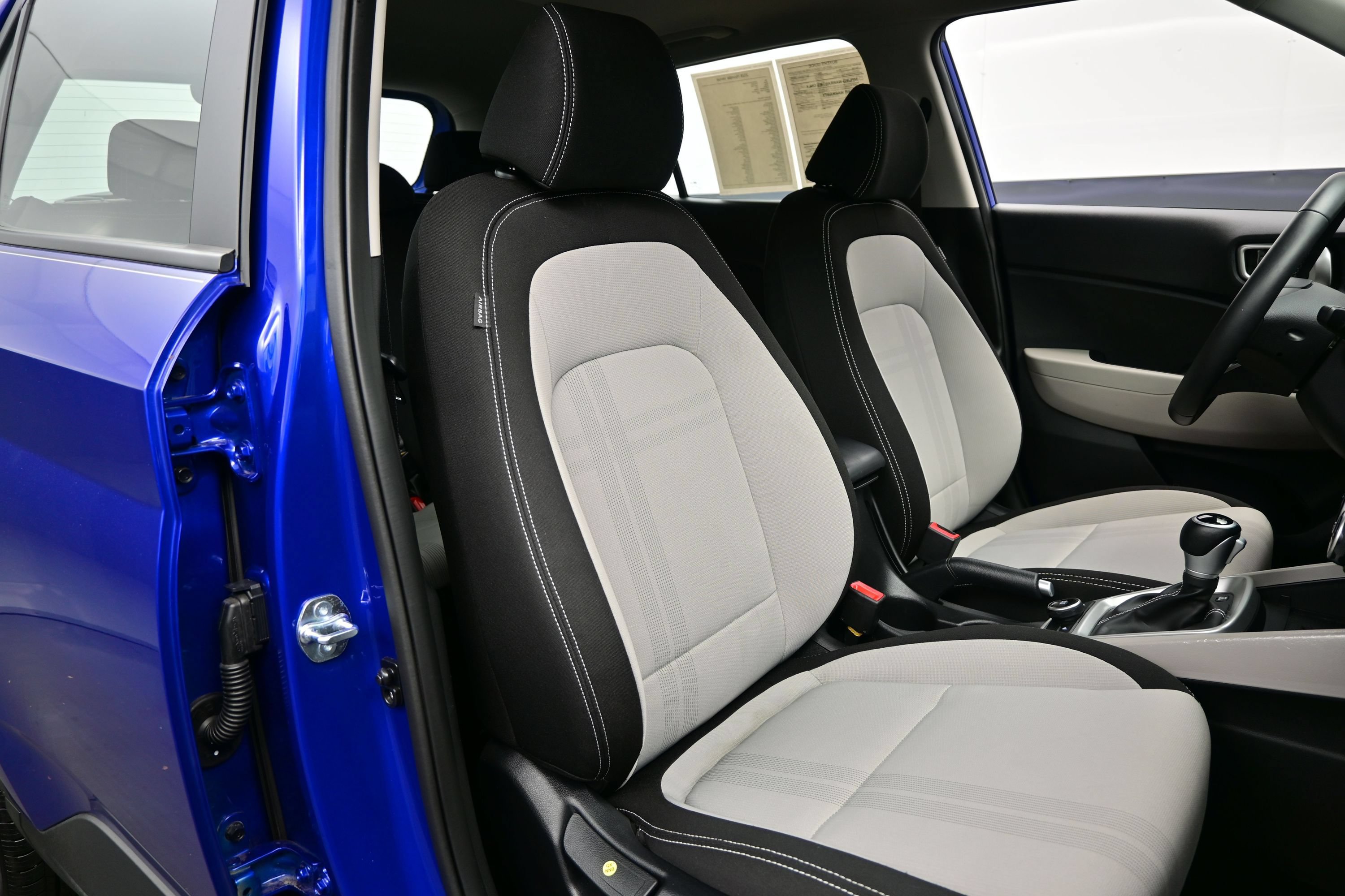 Certified 2026 Hyundai Venue SEL FWD image 13
