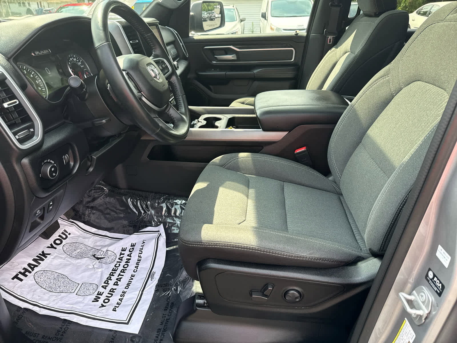 Used 2022 RAM 1500 Big Horn AWD/4WD image 11