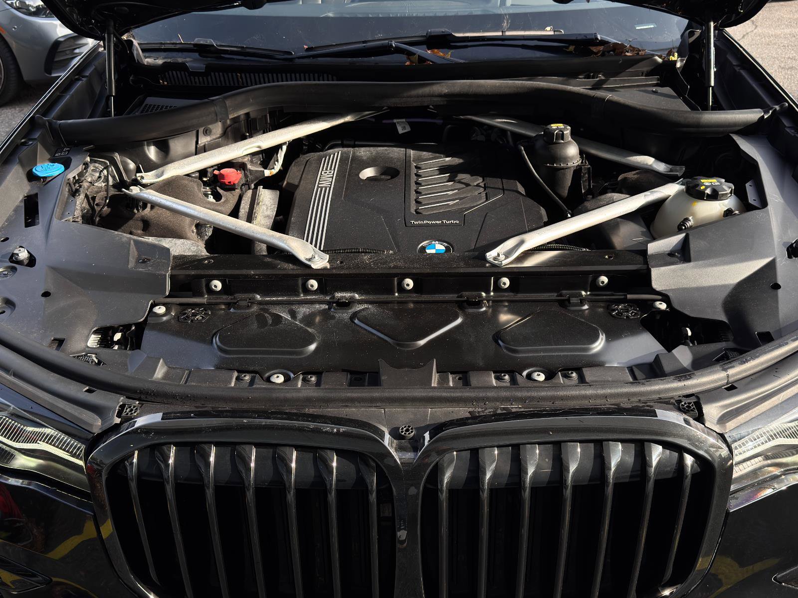 Used 2022 BMW X7 xDrive40i w/ M Sport Package image 30