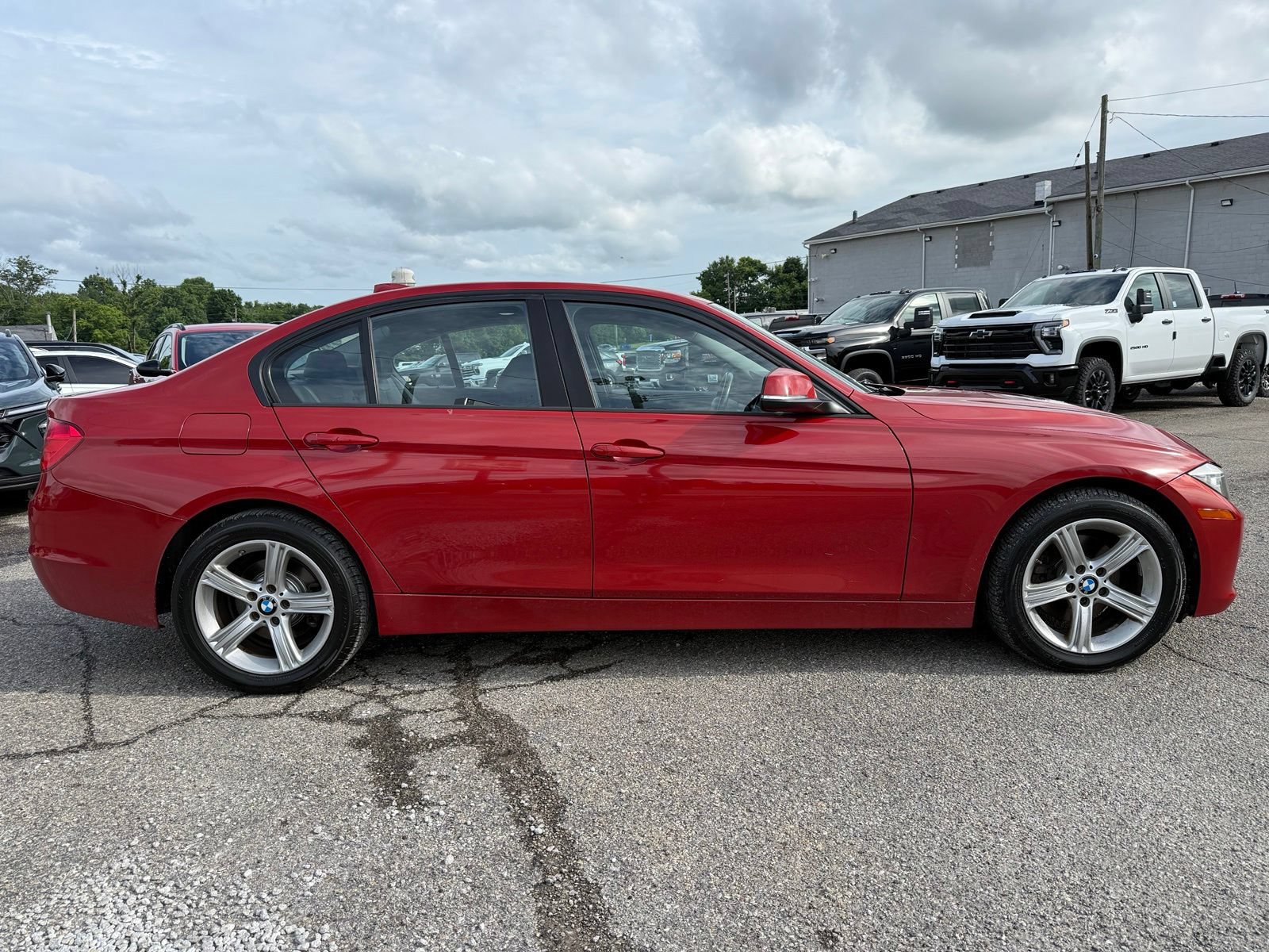 Used 2015 BMW 320i xDrive Sedan AWD/4WD image 8