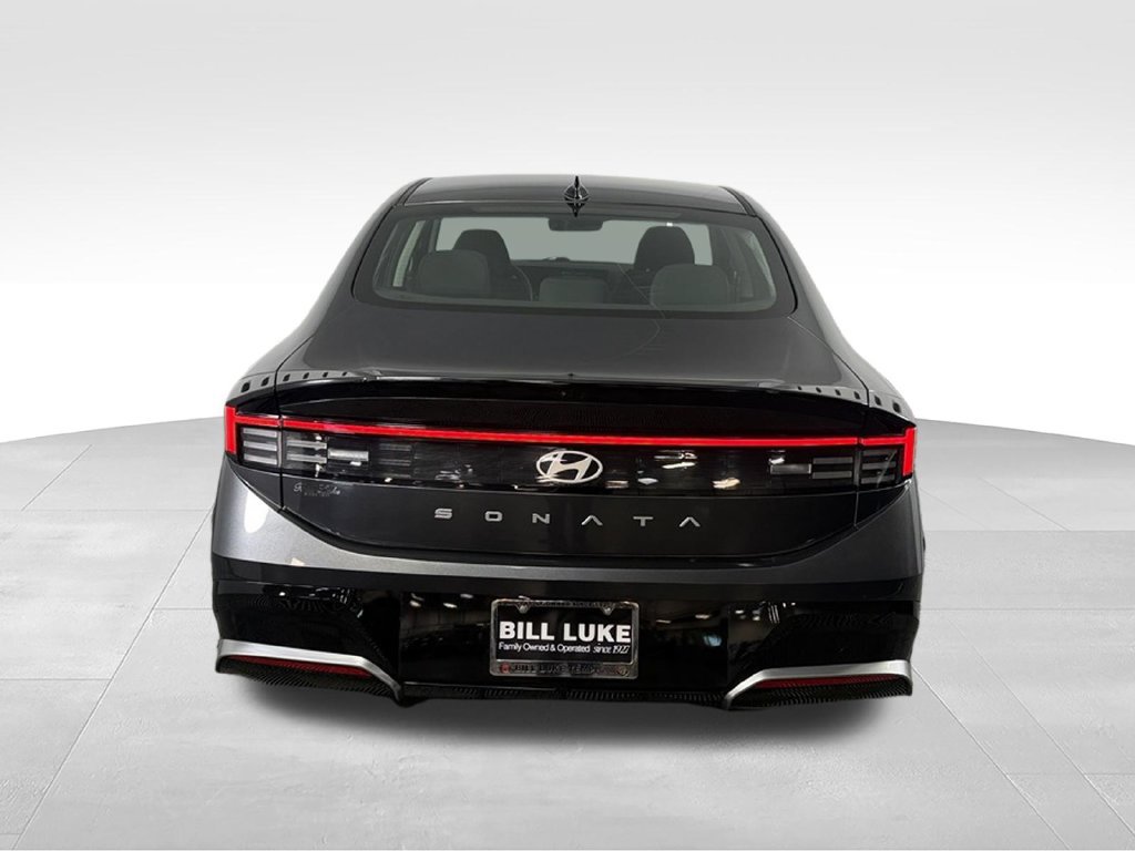 Used 2025 Hyundai Sonata SEL FWD image 7