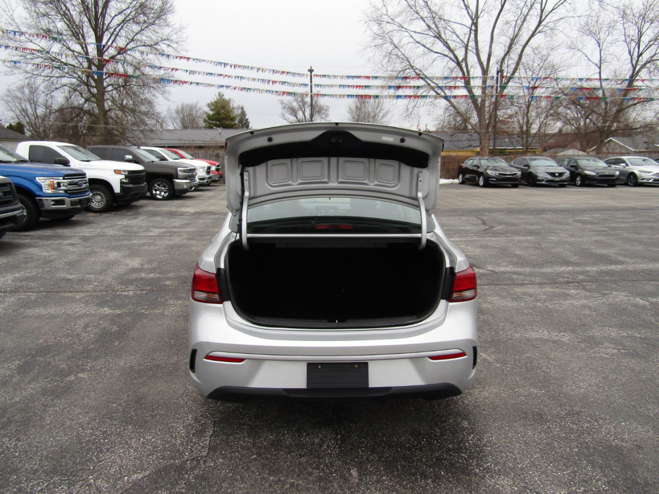 Used 2022 Kia Rio S image 21