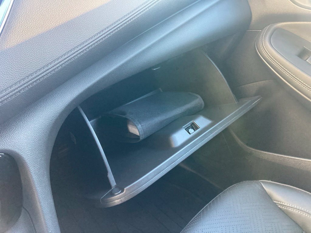 Used 2023 Buick Encore GX Essence w/ Experience Buick Package FWD image 39