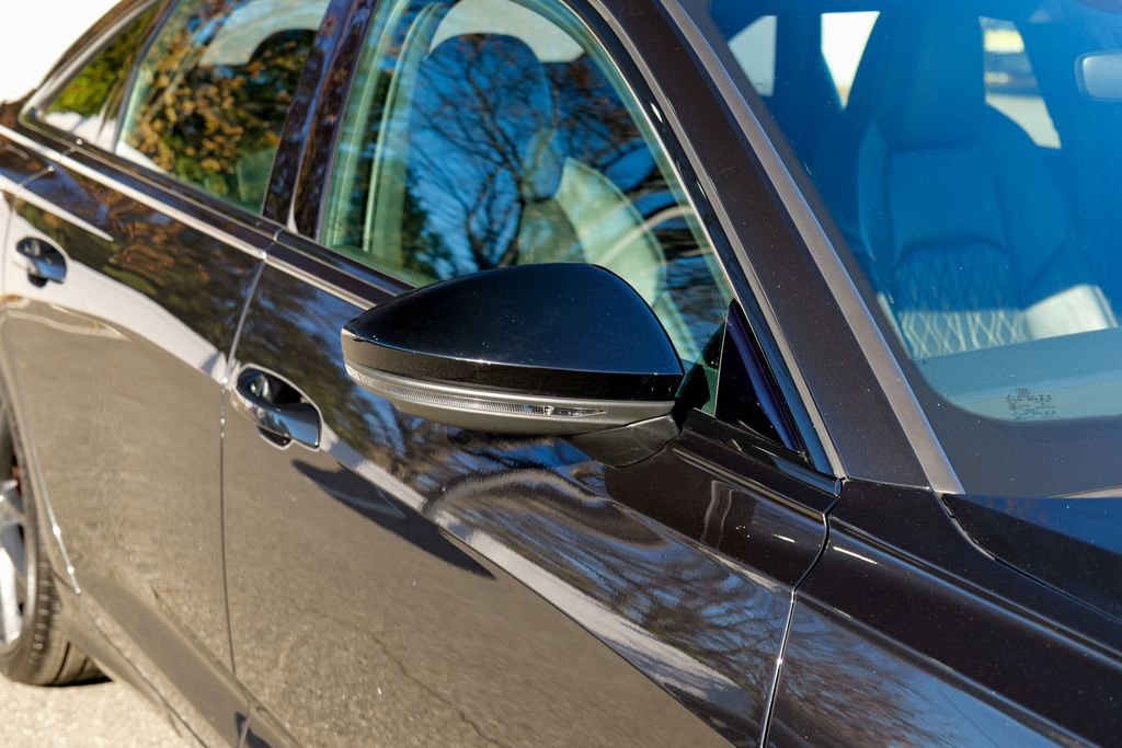 Used 2020 Audi S6 Premium Plus w/ S Sport Package image 10