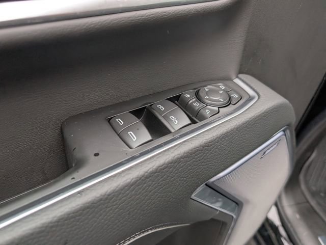 New 2026 GMC Sierra 3500 Denali w/ Denali Reserve Package image 16