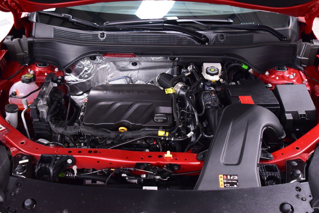New 2026 Chevrolet Trax RS w/ Sunroof Package FWD image 28