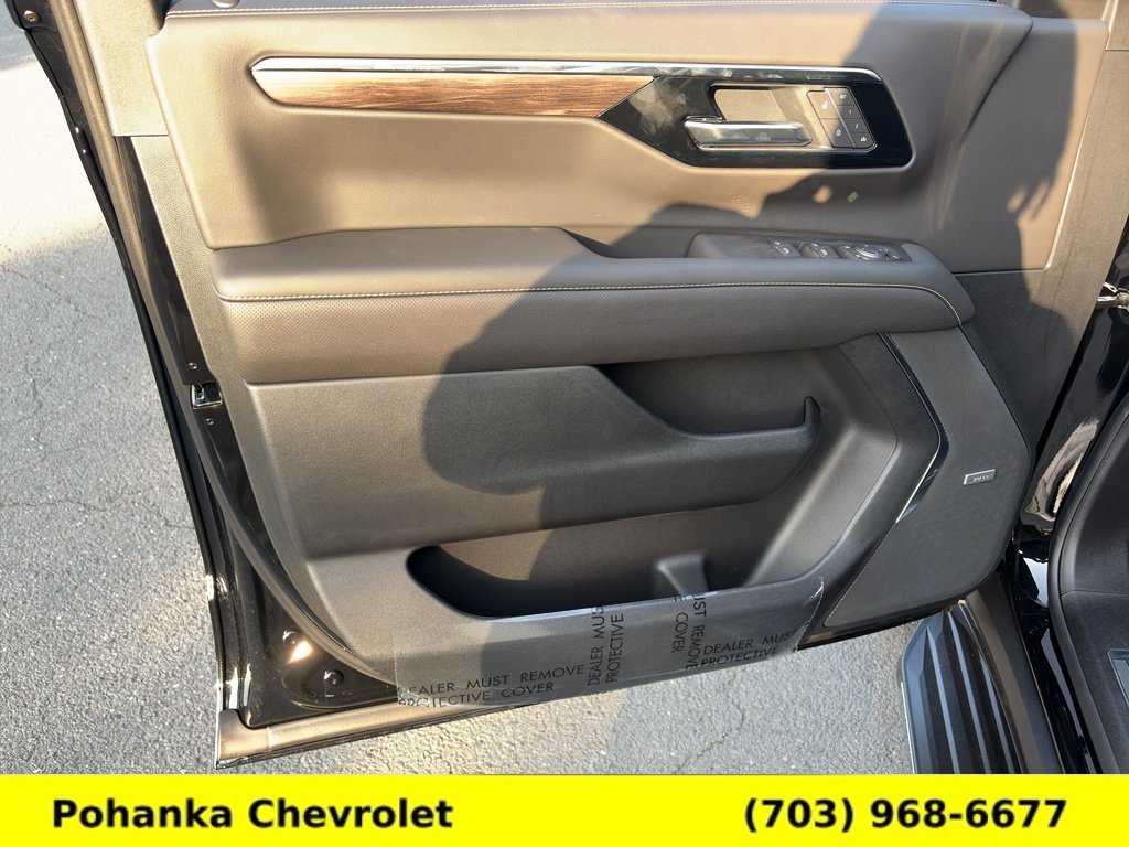 New 2026 Chevrolet Tahoe Premier w/ Sun And Tow Package AWD/4WD image 24