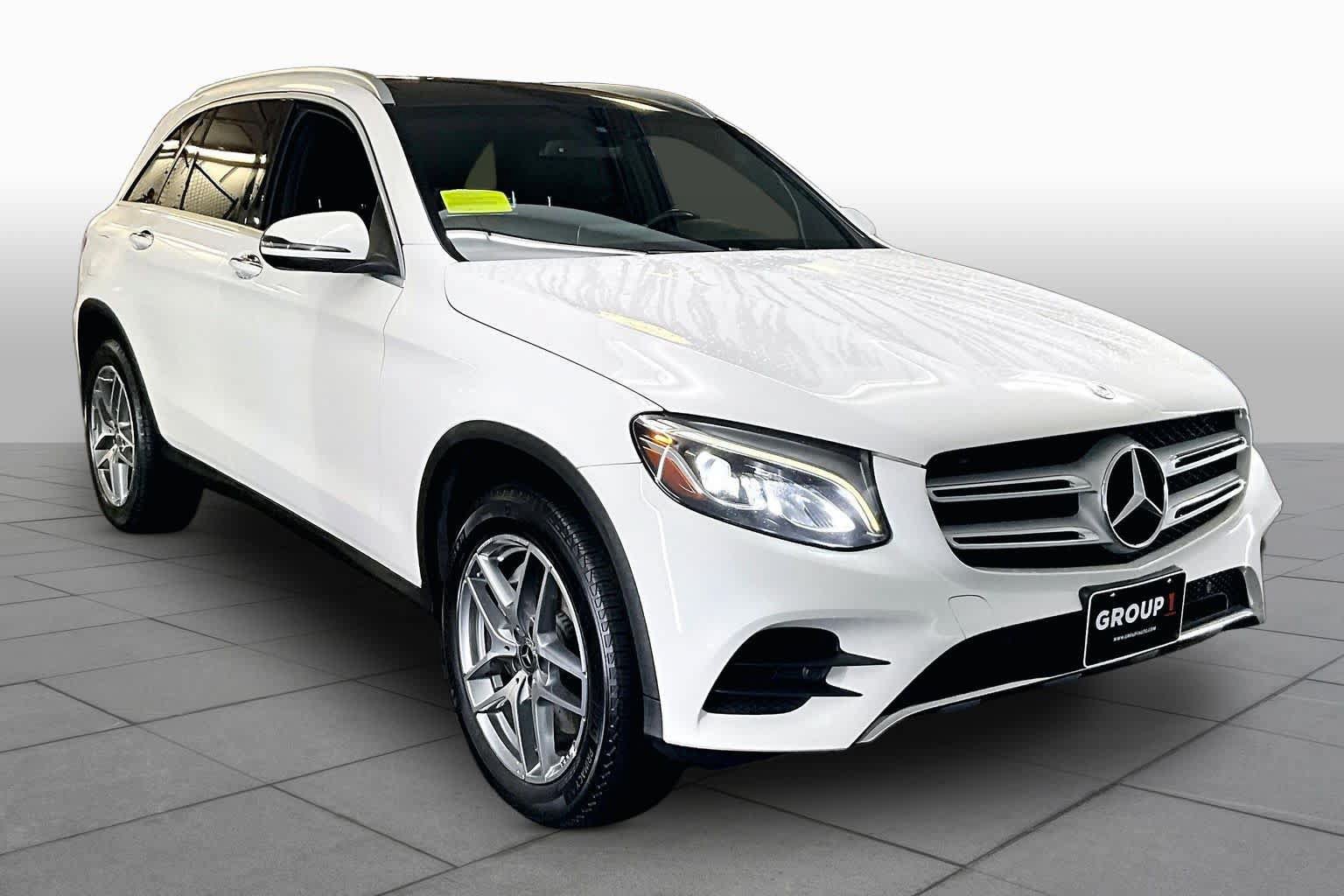 Certified 2017 Mercedes-Benz GLC 300 4MATIC image 3