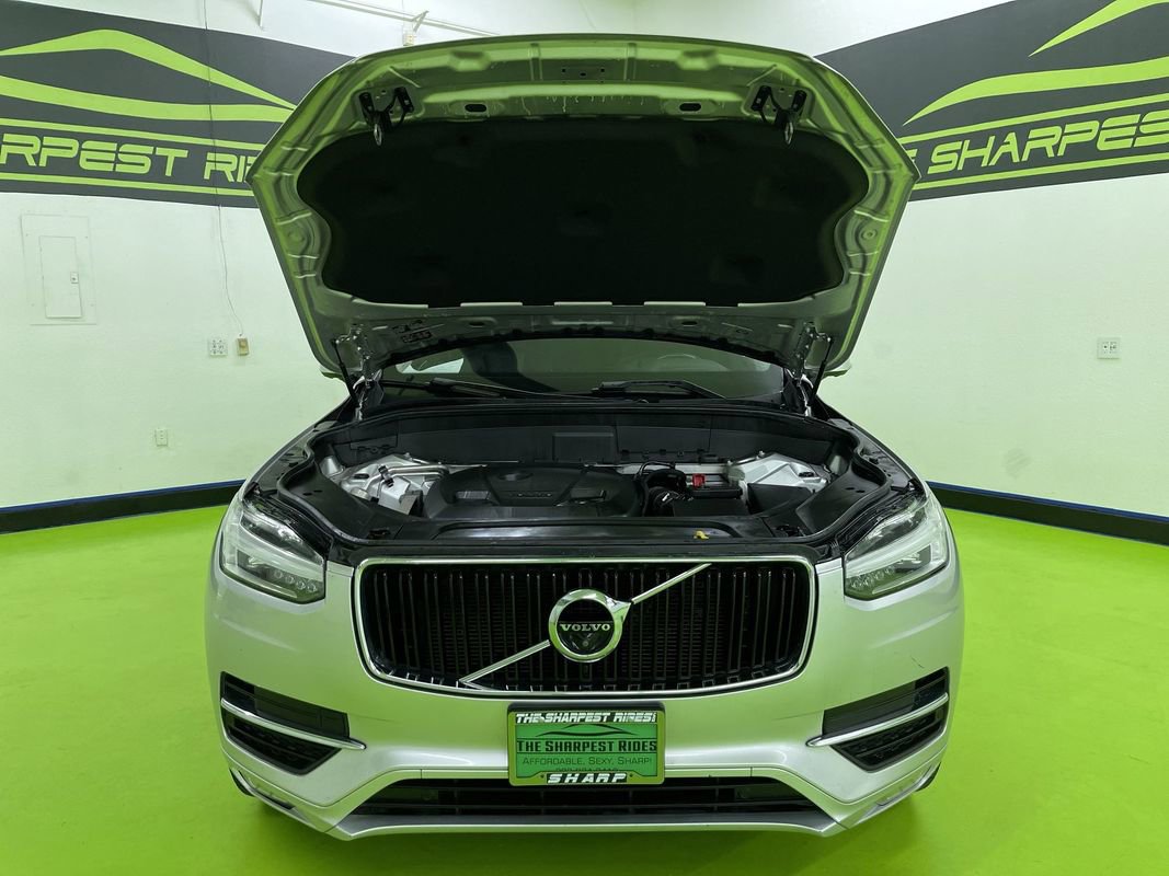 Used 2018 Volvo XC90 T6 Momentum w/ Convenience Package AWD/4WD image 4