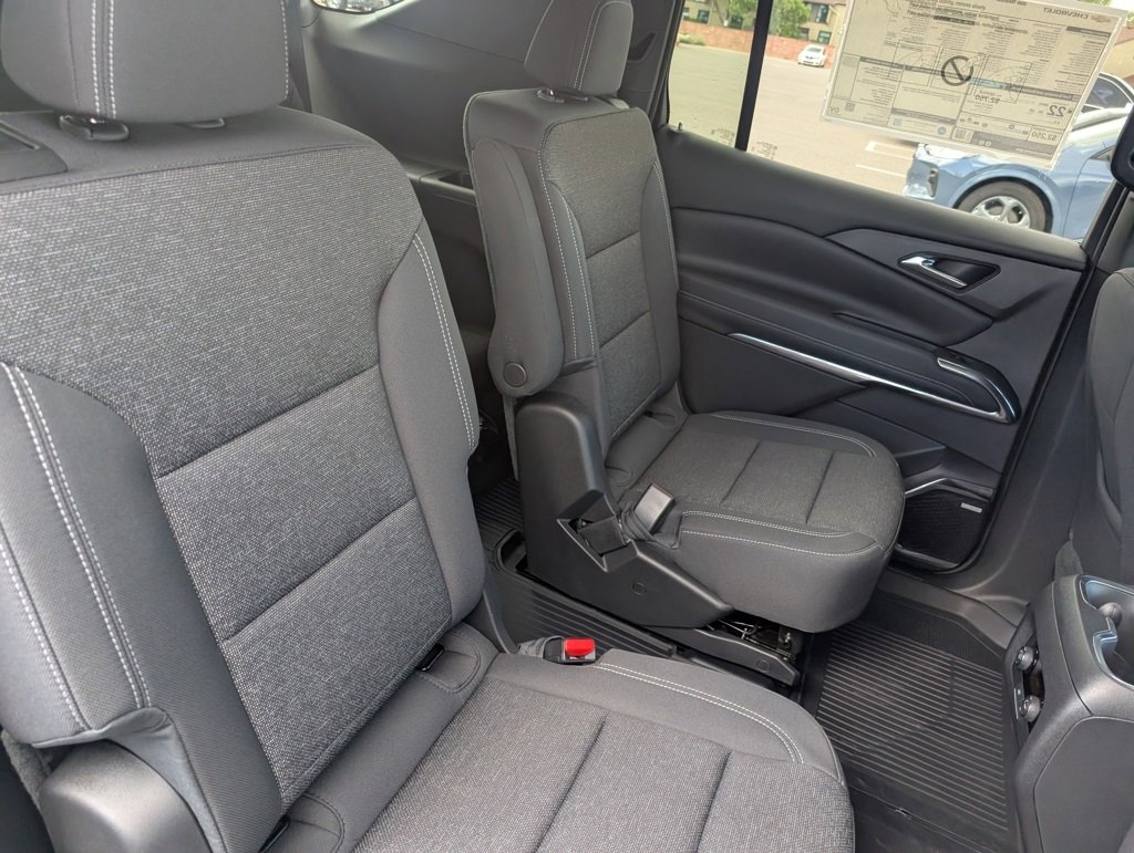 New 2026 Chevrolet Traverse LT w/ Enhanced Driving Package image 14