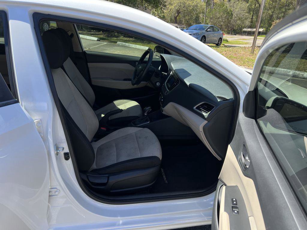 Used 2019 Hyundai Accent SE image 8