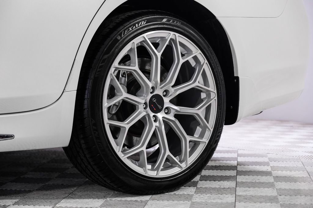 Used 2017 INFINITI Q70 L 3.7 image 57