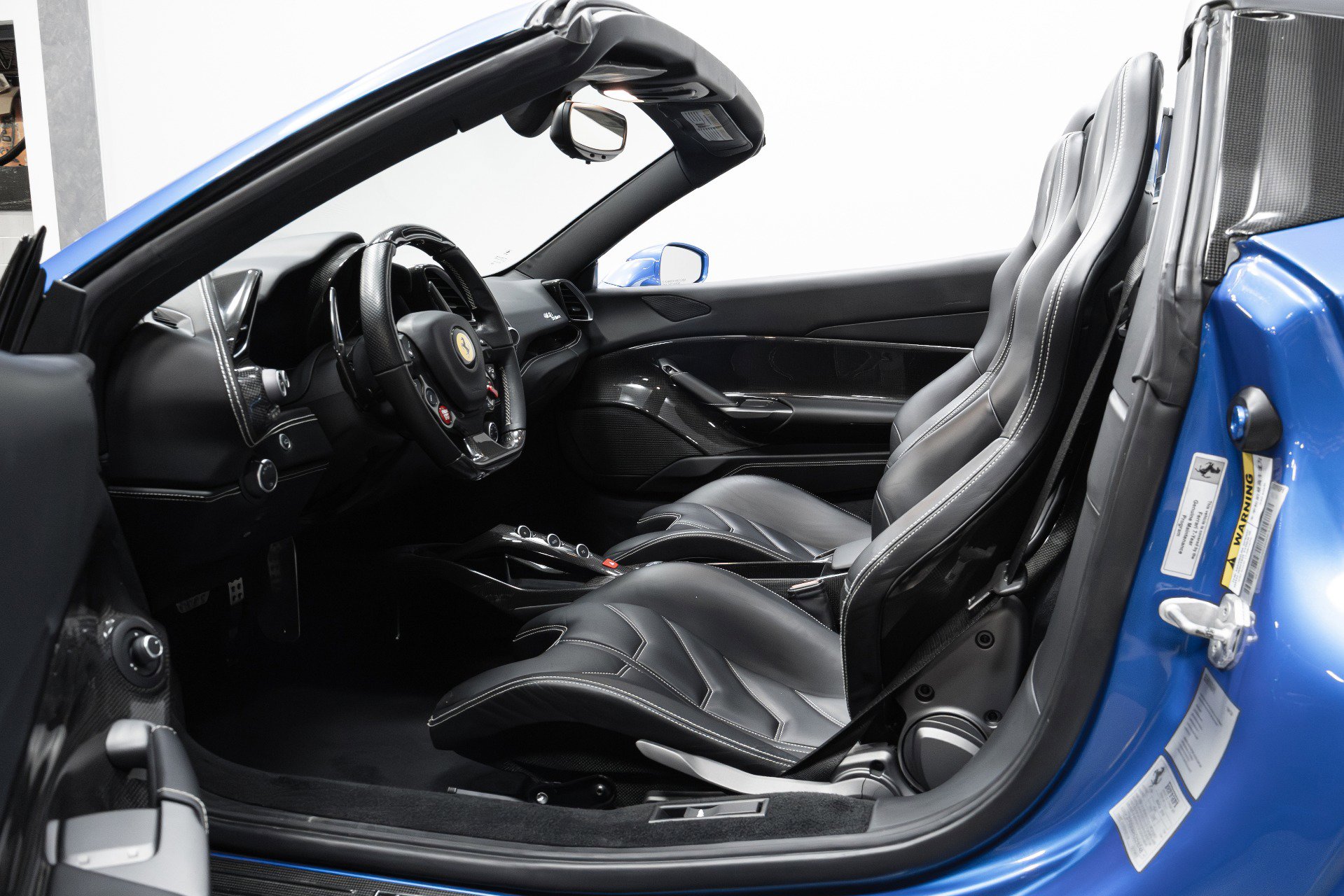 Used 2016 Ferrari 488 Spider image 8