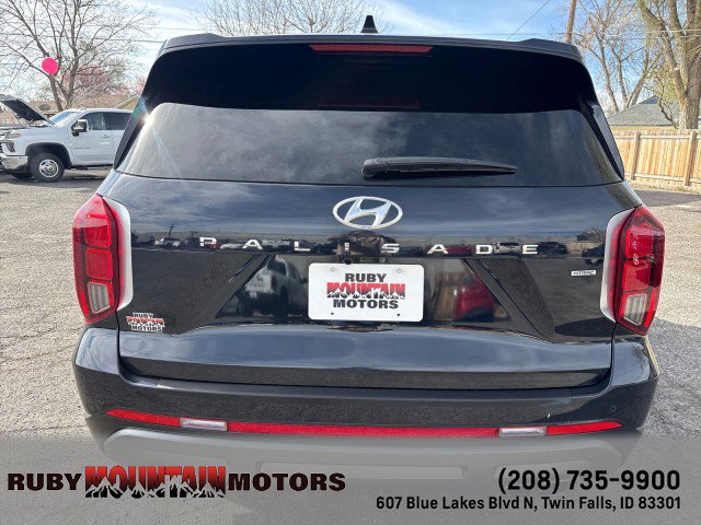 Used 2023 Hyundai Palisade Limited image 5