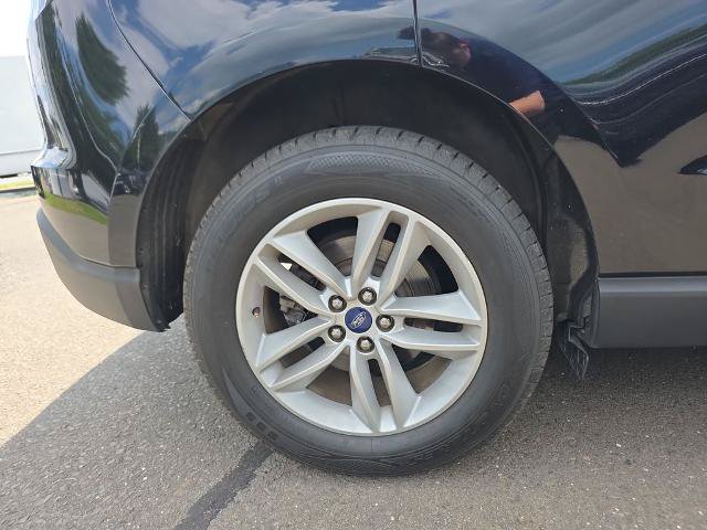 Certified 2018 Ford Edge SEL w/ Equipment Group 201A AWD/4WD image 12