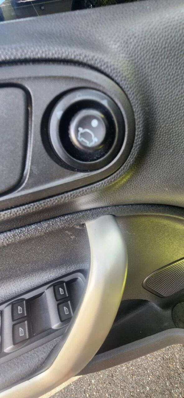 Used 2011 Ford Fiesta SES w/ 301A Rapid Spec Order Code FWD image 15