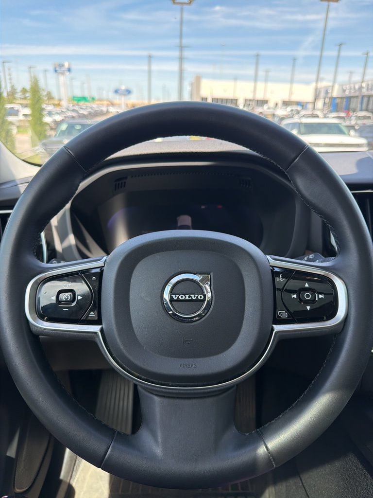 Used 2024 Volvo XC60 B5 Plus w/ Protection Package Premier AWD/4WD image 13