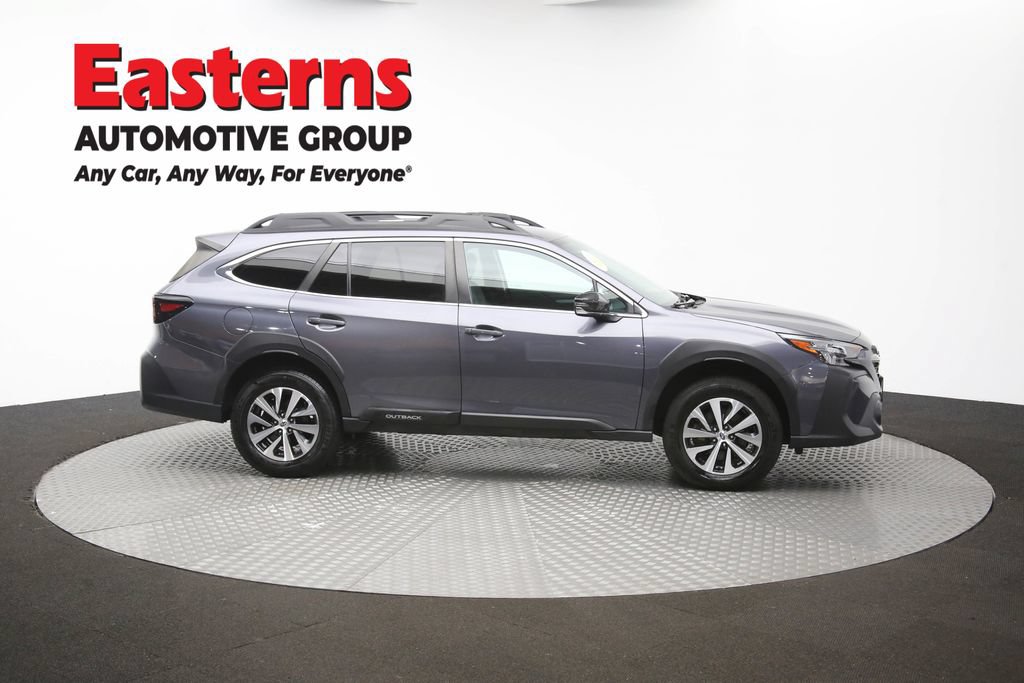 Used 2023 Subaru Outback Premium AWD/4WD image 44