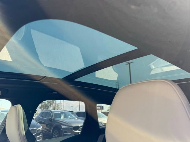 New 2026 Volvo XC60 B5 Plus w/ Climate Package image 18