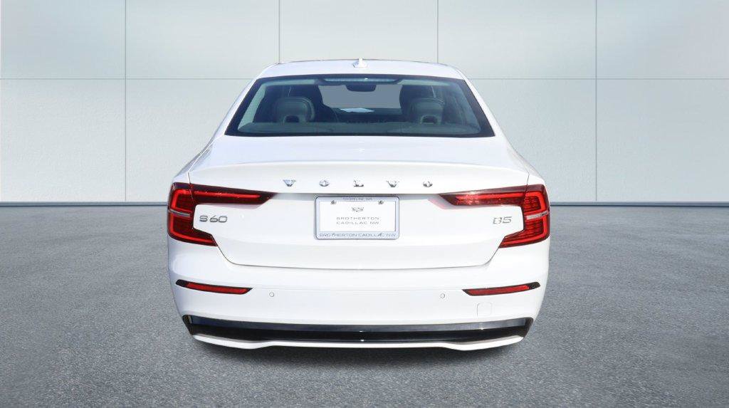 Used 2024 Volvo S60 B5 Plus FWD image 4