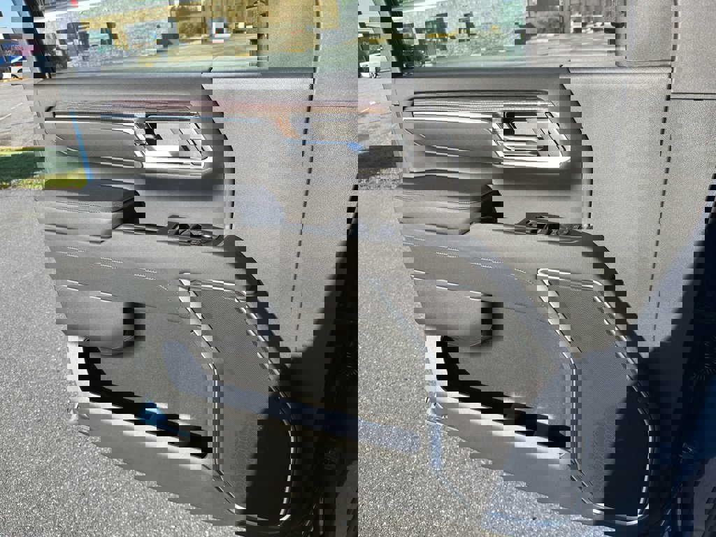 New 2026 Chevrolet Silverado 2500 LT w/ All Star Edition image 9