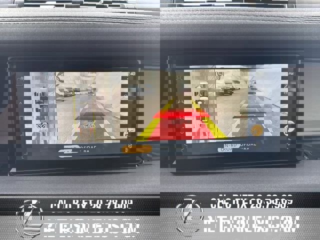 Used 2023 Land Rover Defender 110 S image 16