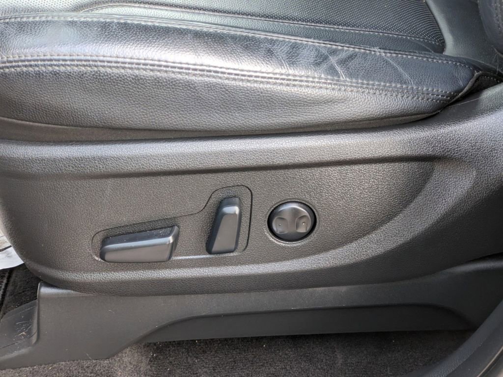 Used 2022 Hyundai Palisade SEL w/ 8P Bench Seat Package image 27