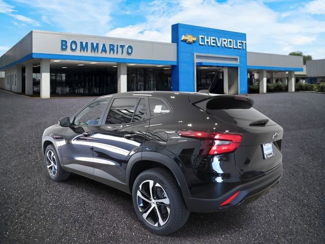 New 2026 Chevrolet Trax RS image 3