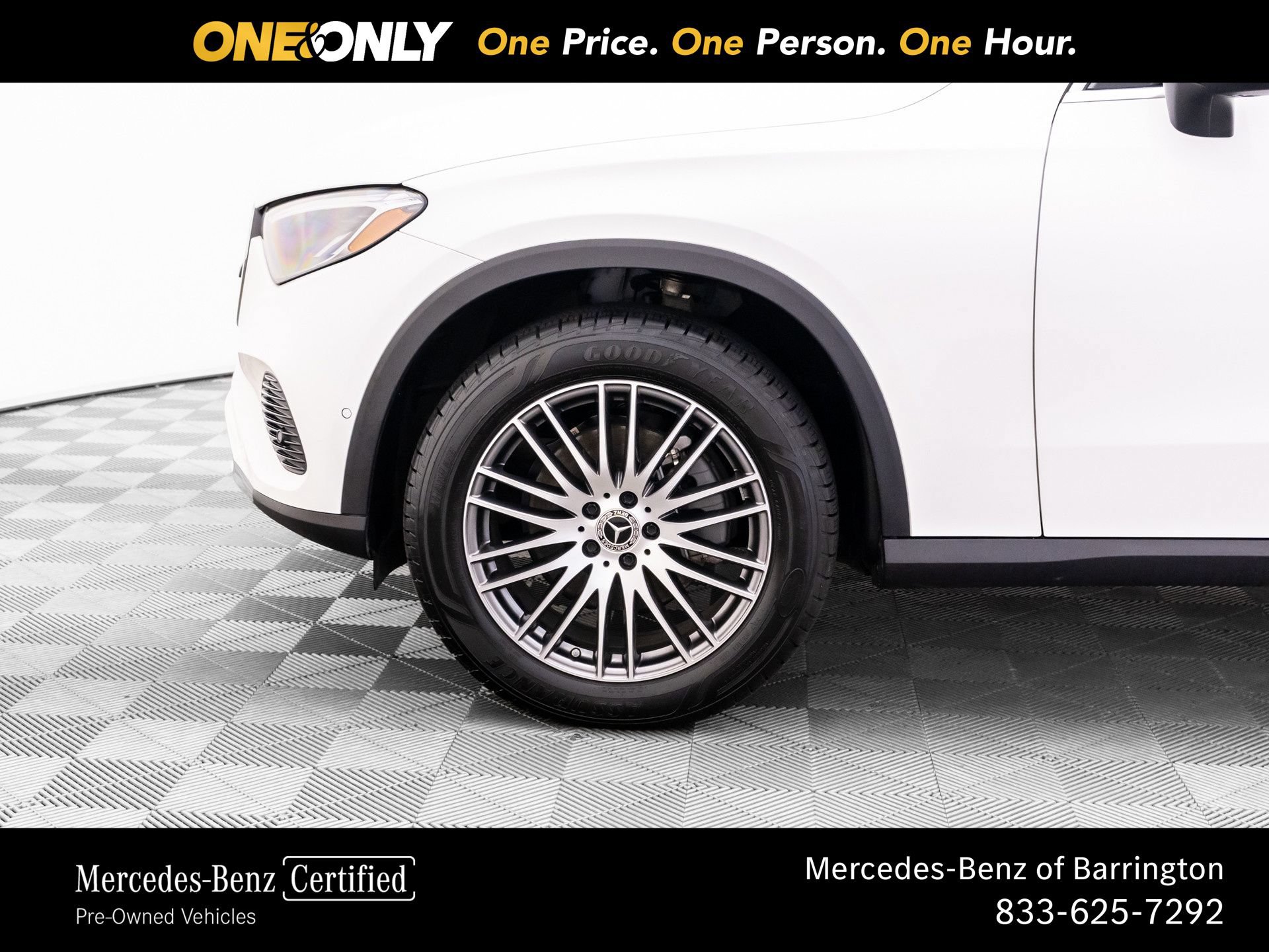 Certified 2025 Mercedes-Benz GLC 300 4MATIC image 35