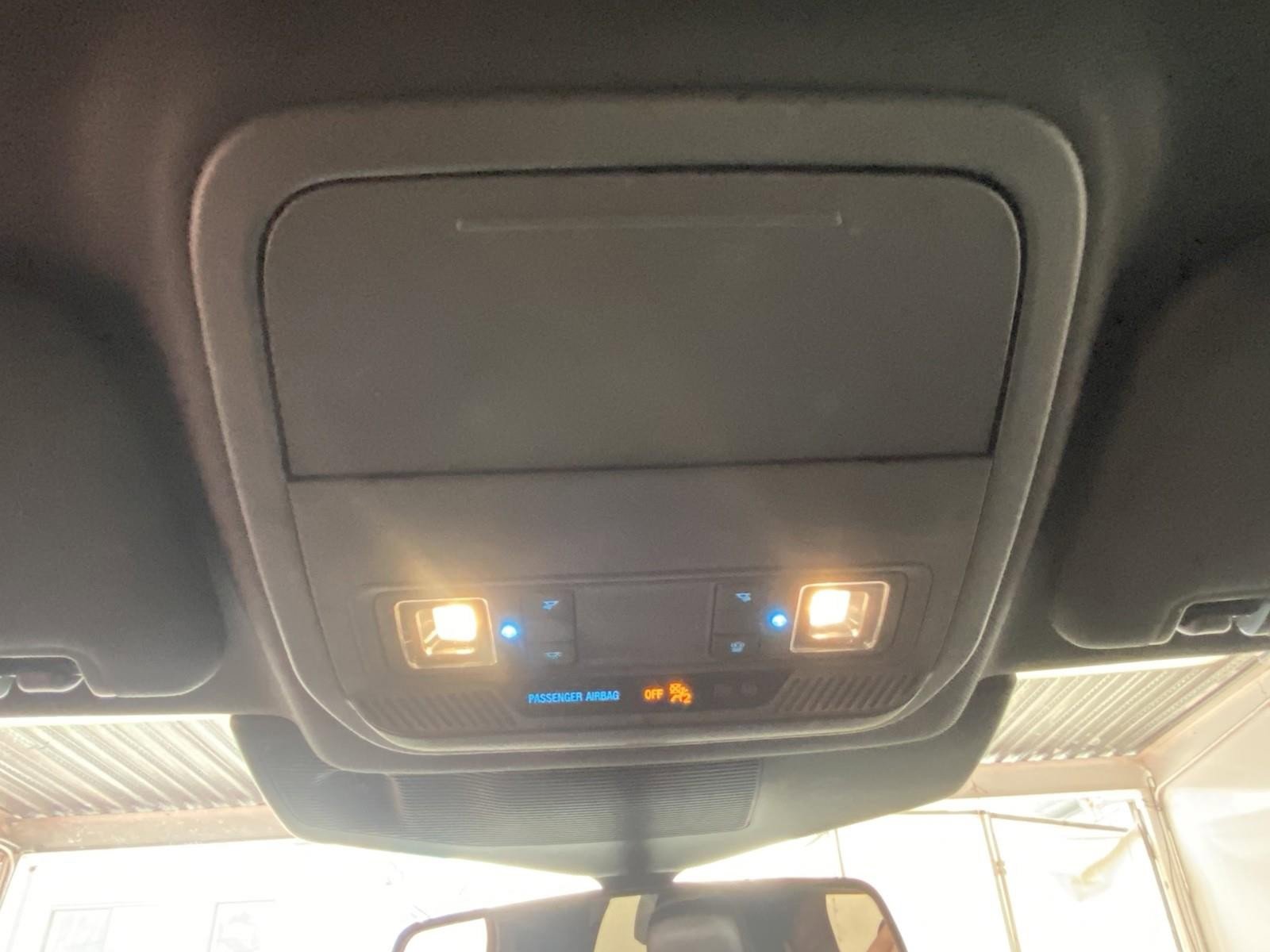 Used 2020 Ford Explorer XLT w/ Equipment Group 202A image 31