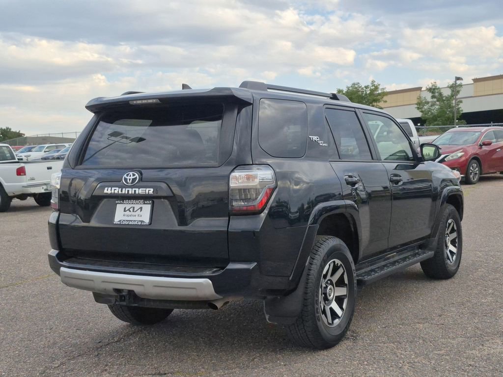 Used 2024 Toyota 4Runner TRD Off-Road Premium image 5