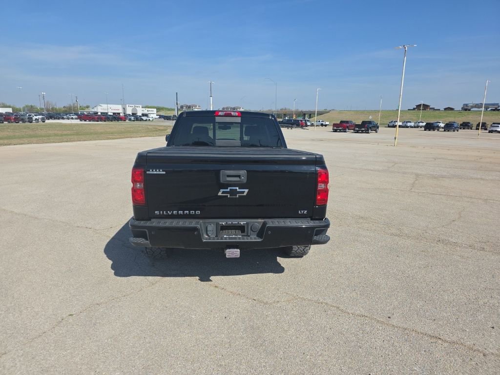 Used 2015 Chevrolet Silverado 1500 LTZ Z71 w/ Midnight Edition image 4