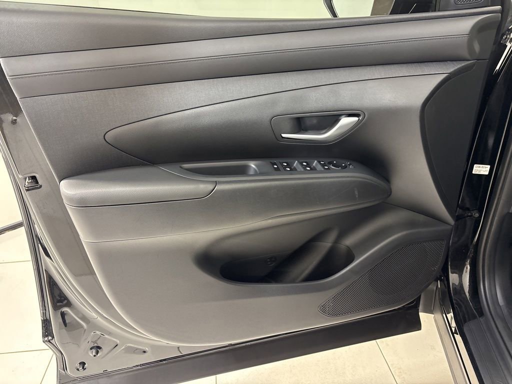 Certified 2025 Hyundai Tucson SEL FWD image 16