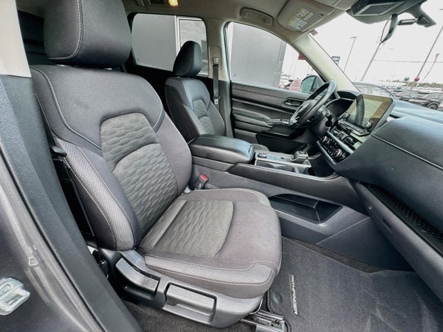Certified 2025 Nissan Pathfinder SV AWD/4WD image 24