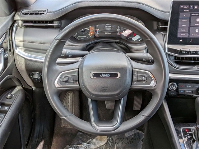Used 2023 Jeep Compass Limited image 17