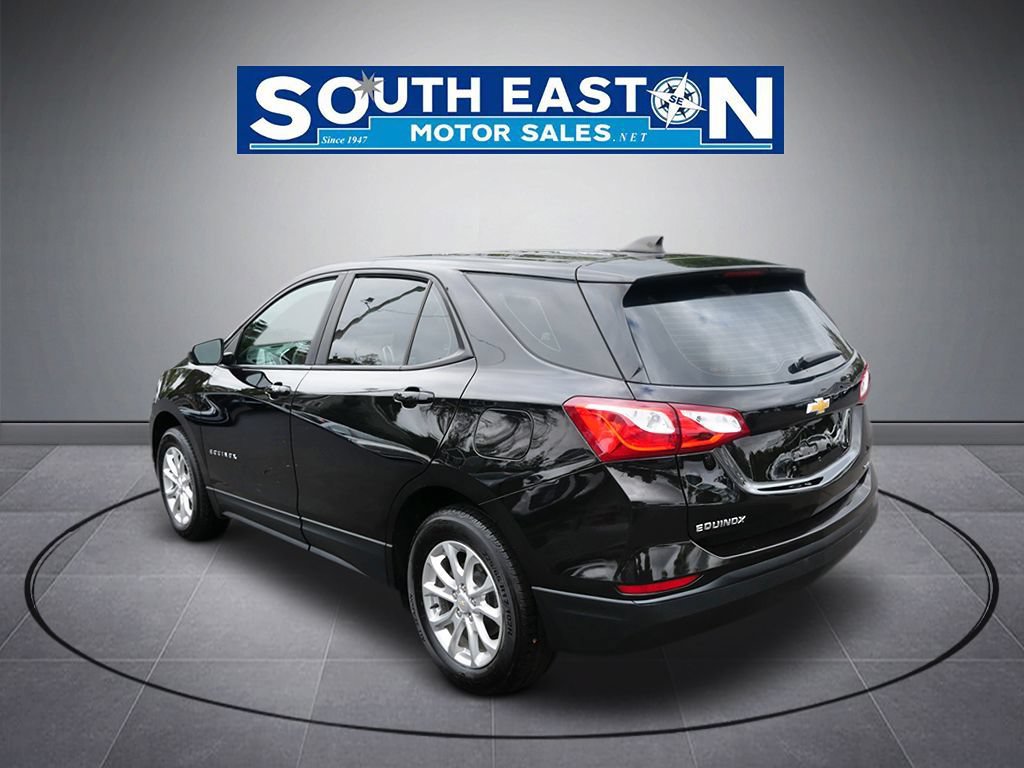 Used 2021 Chevrolet Equinox LS AWD/4WD image 5